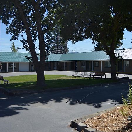 Newport Antler Motel エクステリア 写真