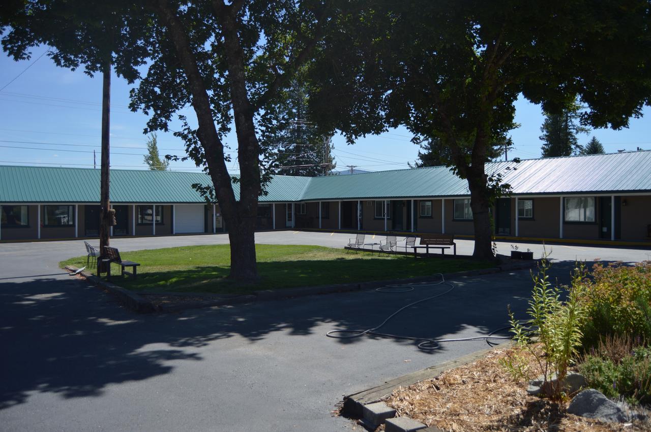 Newport Antler Motel エクステリア 写真