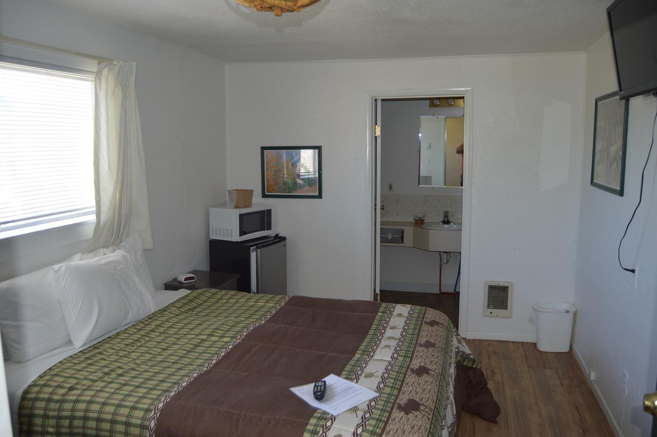Newport Antler Motel エクステリア 写真