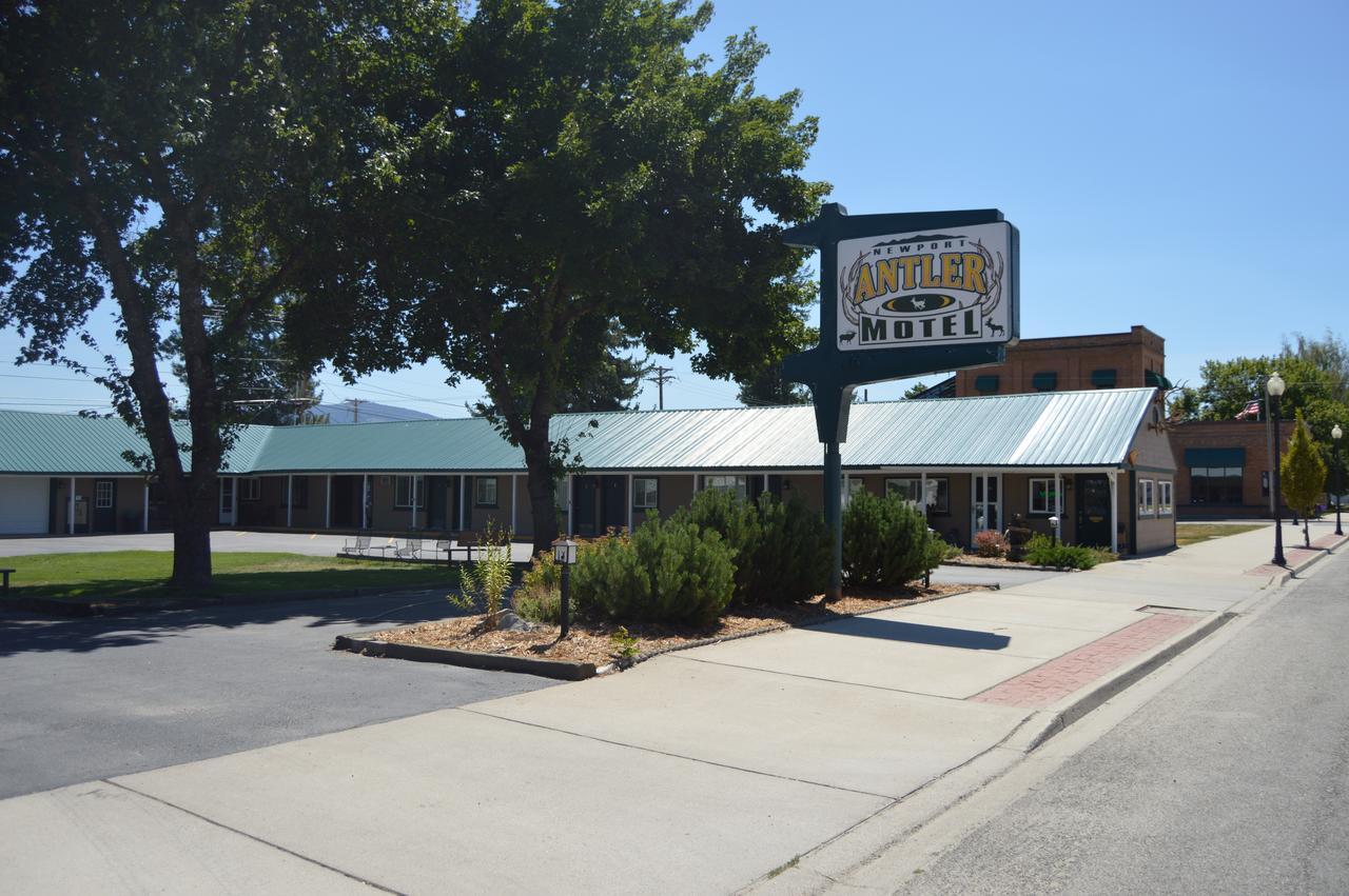 Newport Antler Motel エクステリア 写真