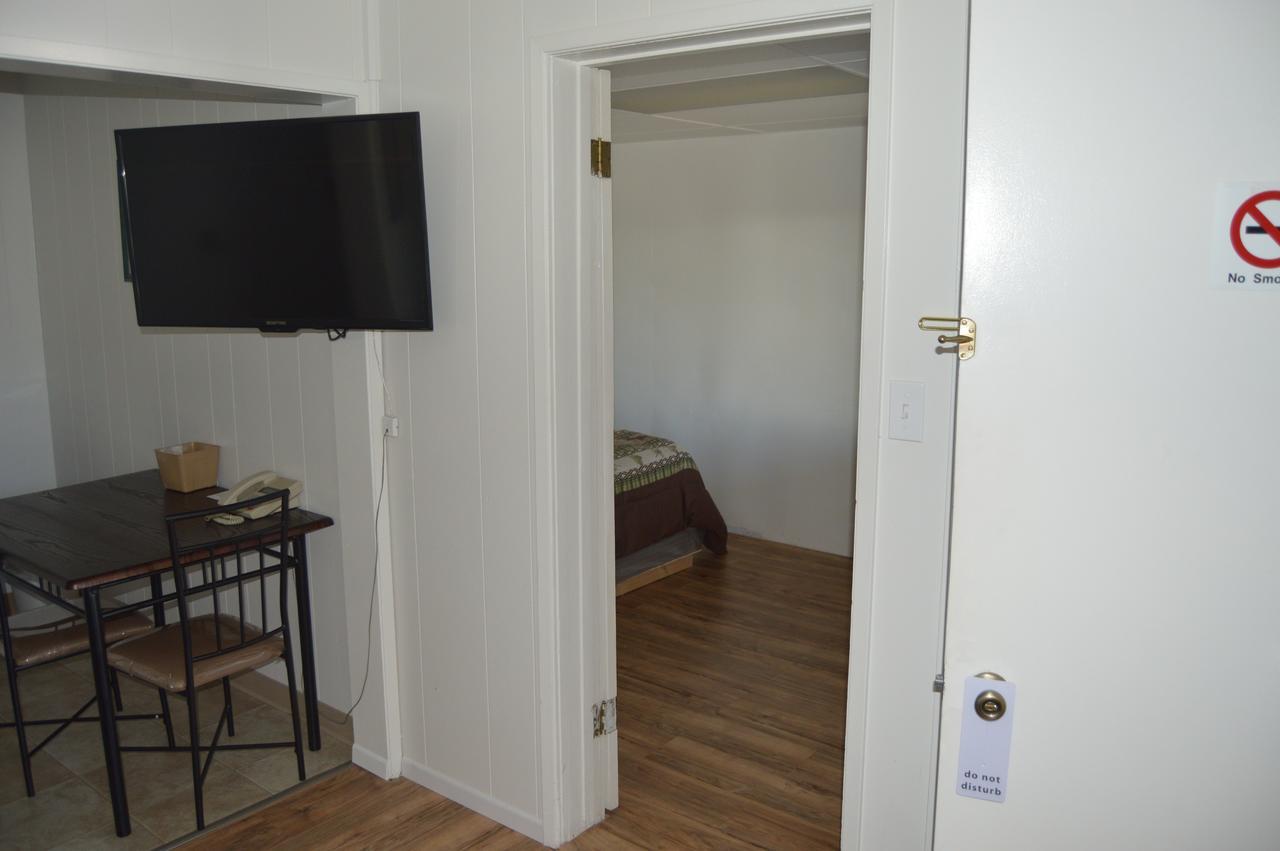 Newport Antler Motel エクステリア 写真