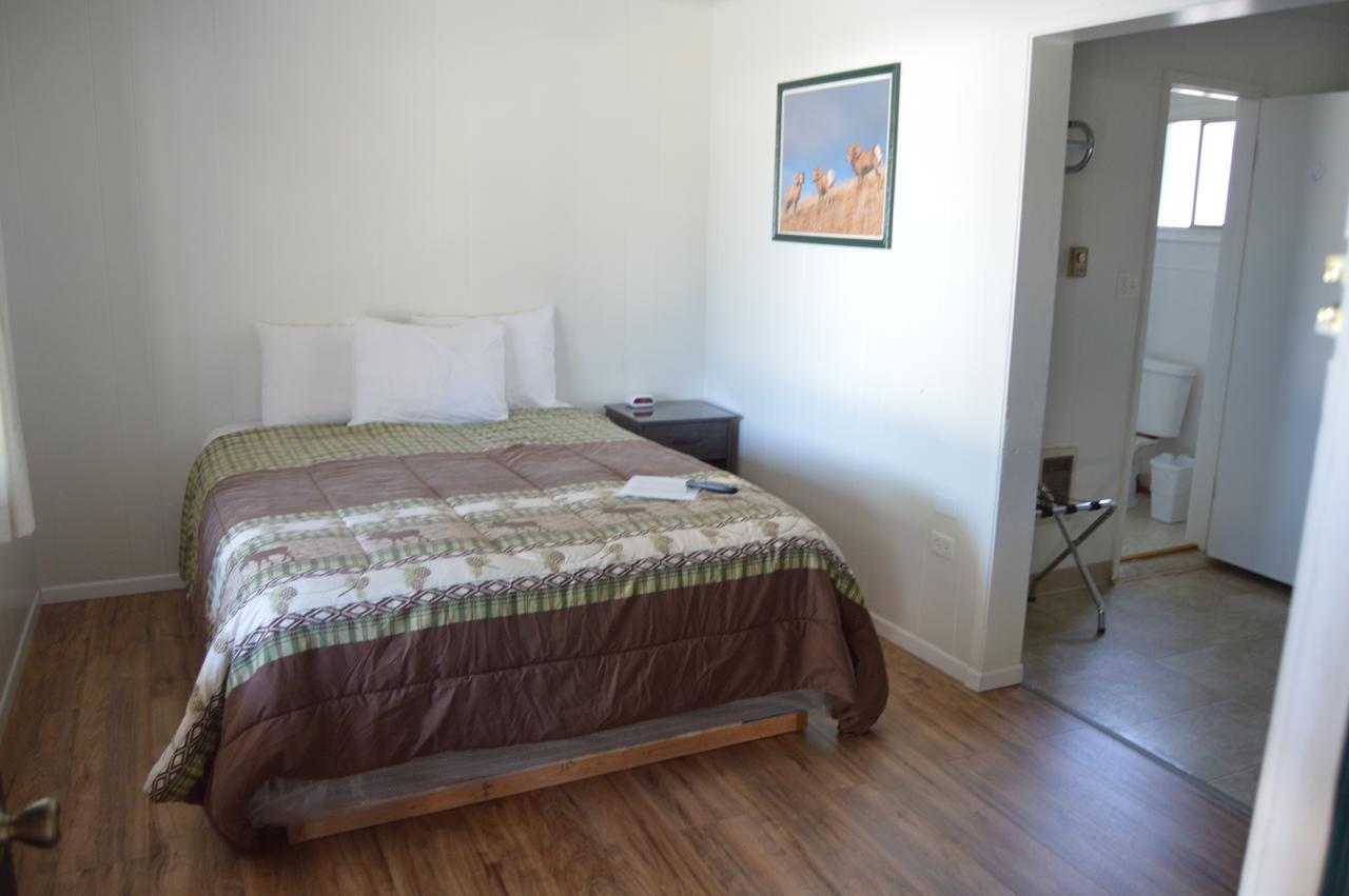 Newport Antler Motel エクステリア 写真